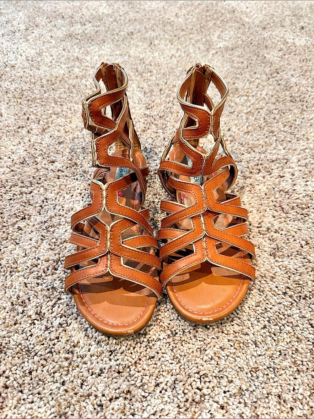 Steve Madden Strappy Gladiator Sandals in Brown